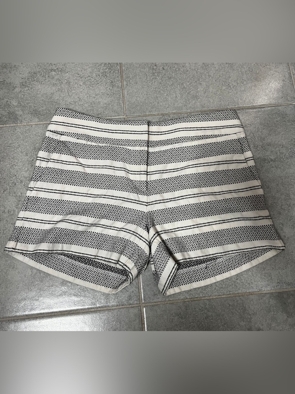 LOFT Black and White Striped low-waist Shorts